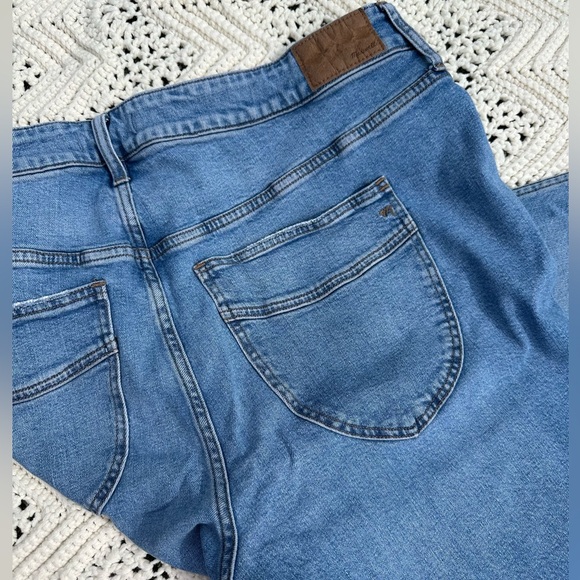 Madewell High Rise Flare Women's Jeans - Picture 4 of 4